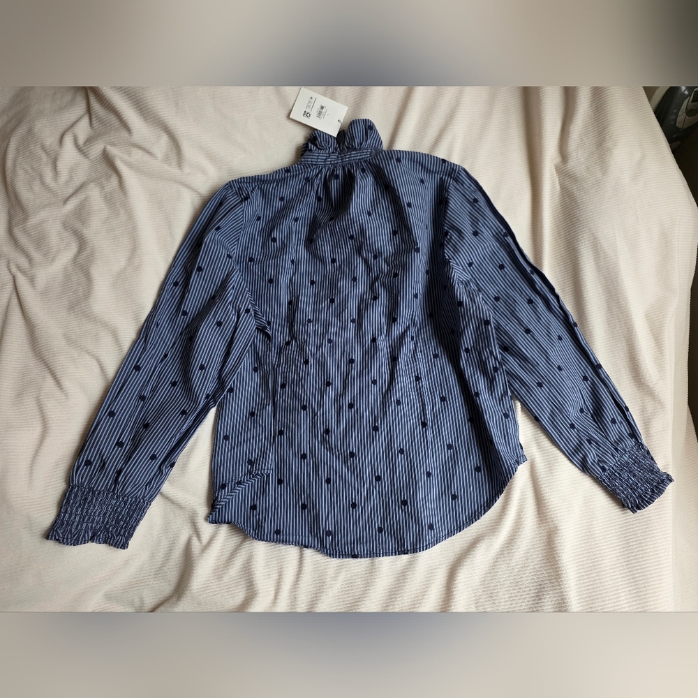 Free ASSembly Cotton Ruffled Neck Blouse Long Sleeves Strips Dots Navy Blue Nwt - Picture 2 of 6